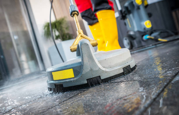 Best Sidewalk Pressure Washing  in Sweeny, TX